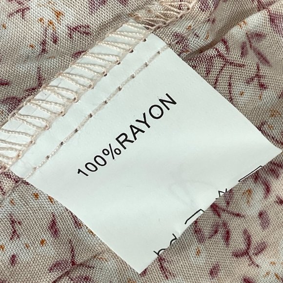 Women's Pink Ditsy Floral V-Neck Empire-Waist Top, Size Large - Picture 6 of 7